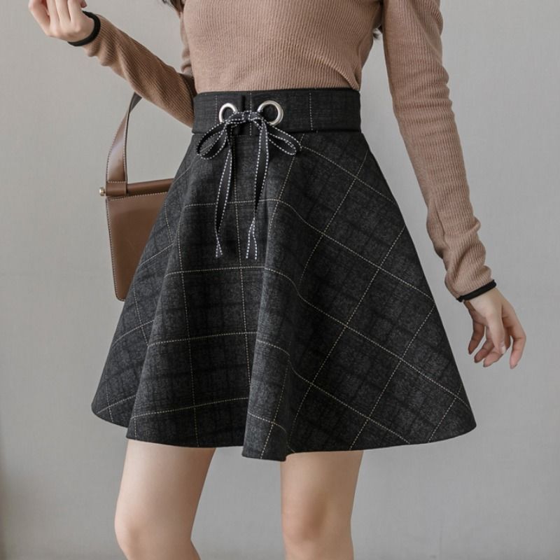Street Fashion Now - Винтажная короткая юбка в клетку с